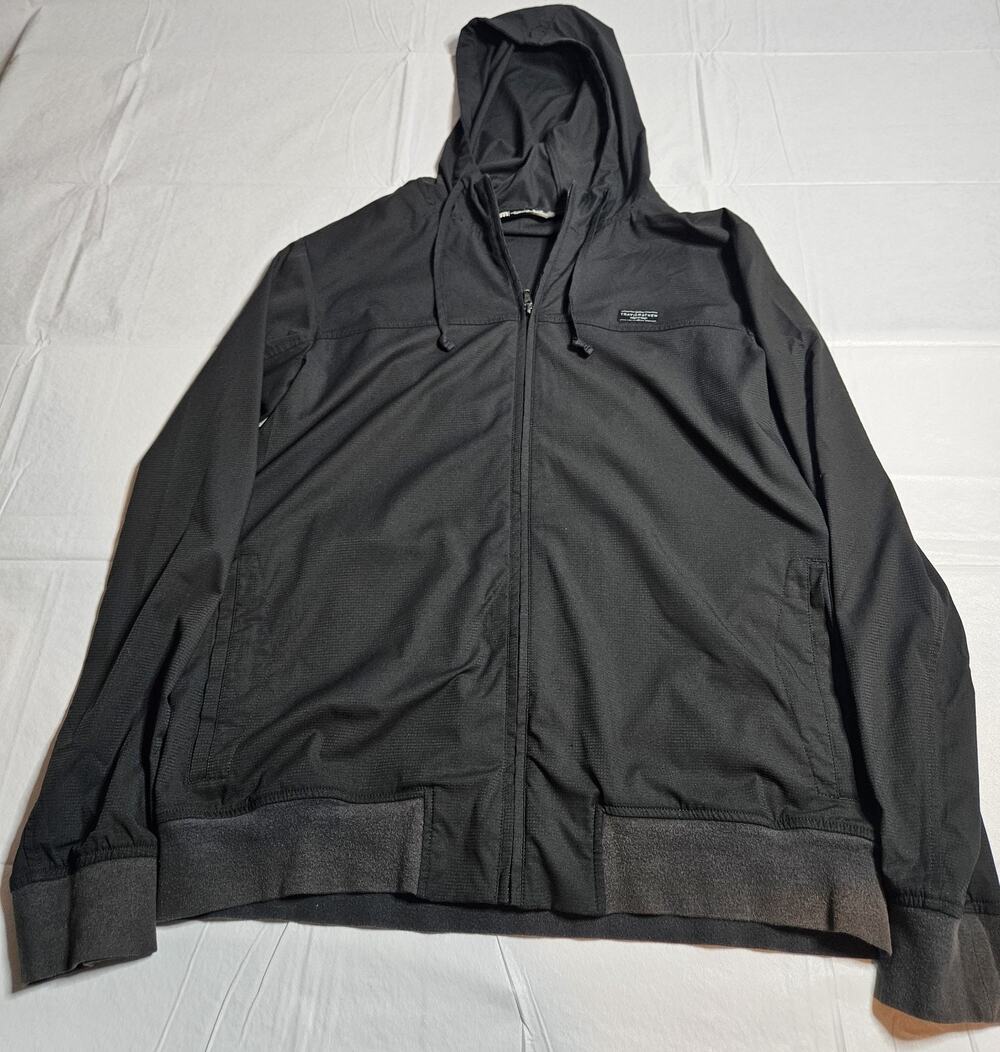 TravisMathew Jacket Mens M Black Hooded Full Zip Lightweight Golf Windbreaker